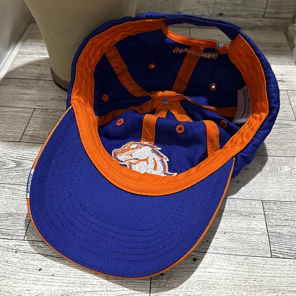 Boise state broncos blue baseball cap hat - Picture 6 of 6